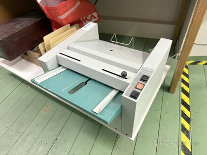 Nagel Foldnak M2 häftmaskin Nagel Foldnak M2 häftmaskin