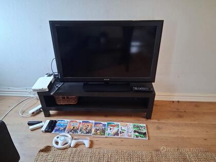 Wii konsol med tv, spel & tillbehör