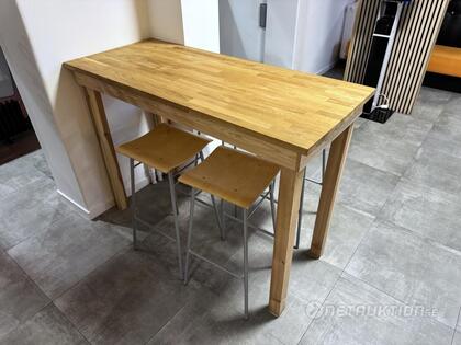 Högt bord och pallar