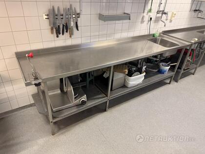 Diskbänk med konservöppnare, 86x280x65cm