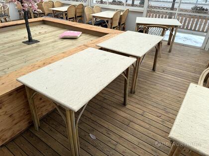 Utebord + stolar  (4)