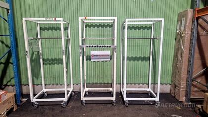 3st Rullbara (Kläd) ställningar/vagnar