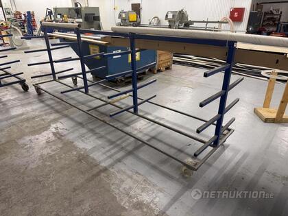 Materialvagn/grenställ 1st 