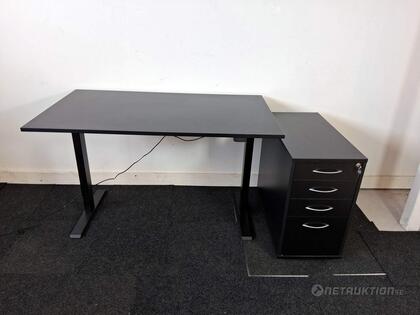 Elskrivbord och hurts i svart Elskrivbord och hurts i svart