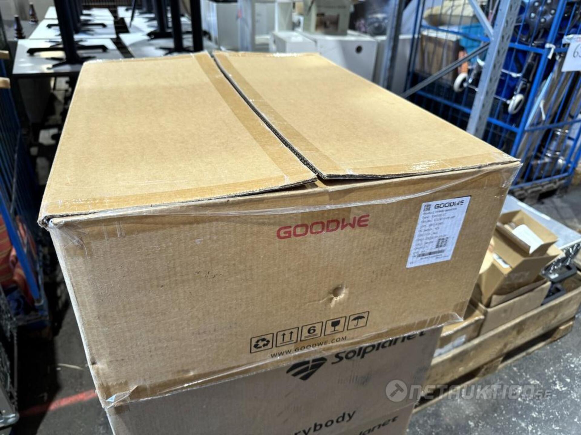 Hybrid inverter, Goodwe GW10K (2)