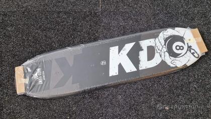 Trickvattenskida Kolfiber - KD Pato Font Pro Trickvattenskida Kolfiber - KD Pato Font Pro