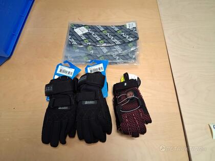 Vattenskidhandskar, 3st S Vattenskidhandskar, 3st S