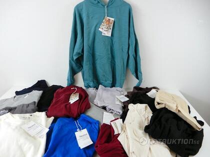 Kläder Neutral, ca 14st plagg, strl M/unisex