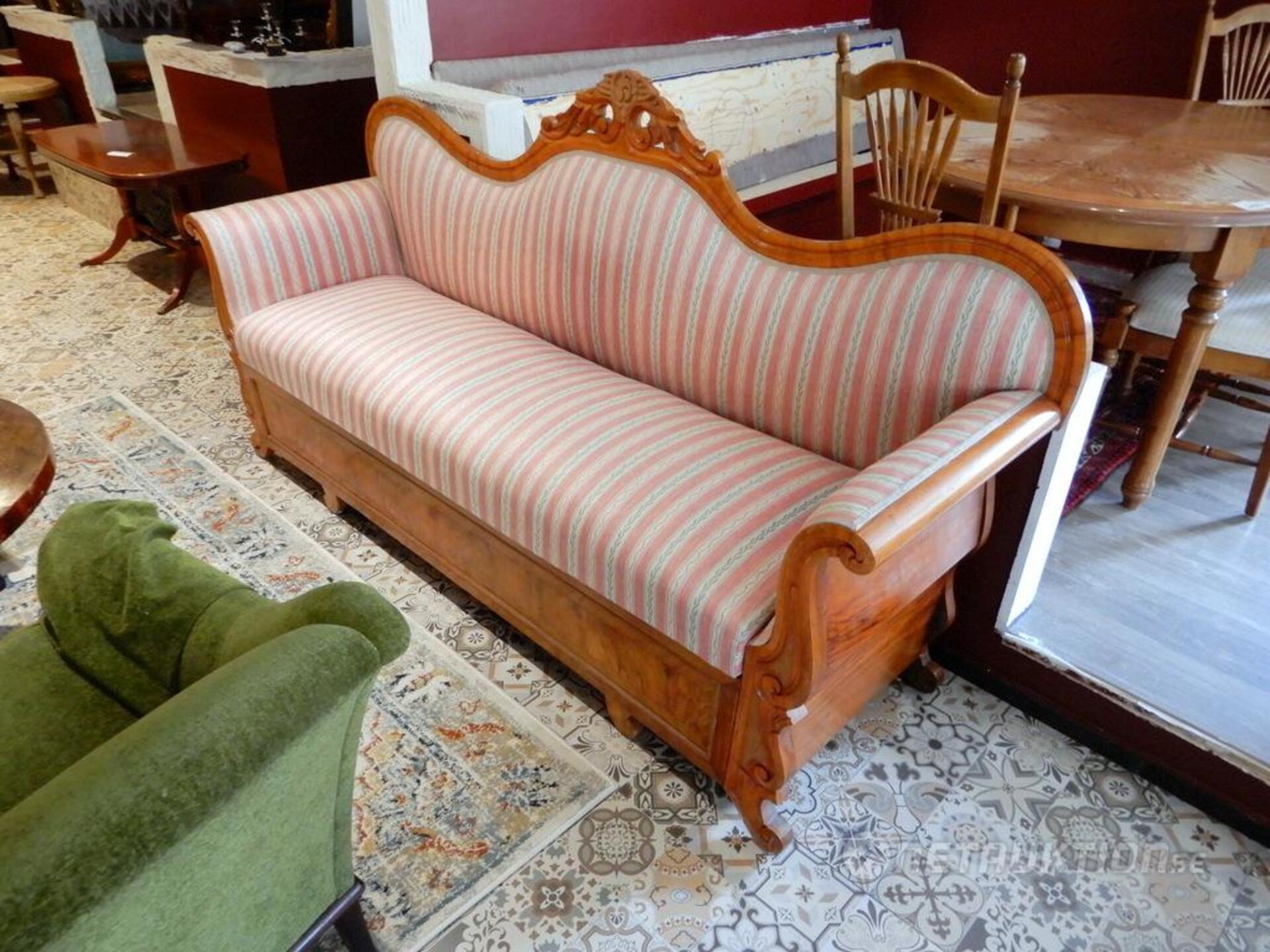 Soffa i nyrokoko