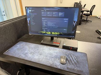 Dator Lenovo + skärm Dator Lenovo + skärm