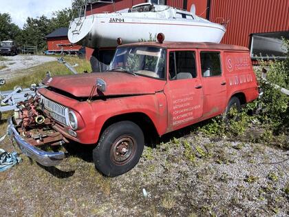 International 1200 A 4+4 Brandbil (DHH040) International 1200 A 4+4 Brandbil (DHH040)