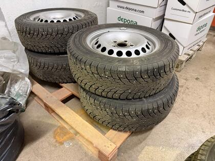 Dubbdäck Nokian Tyres 205x65R16C Dubbdäck Nokian Tyres 205x65R16C