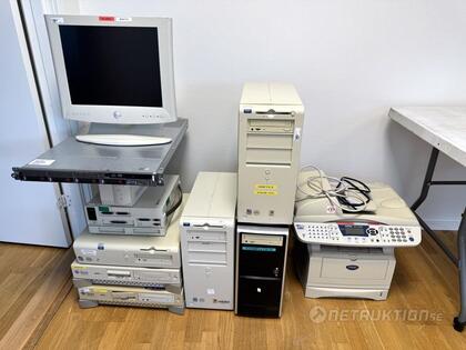 Äldre datorer mm Äldre datorer mm