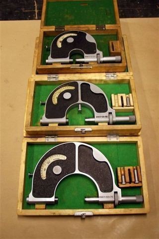 Bygelmätskruv Bygelmätskruv