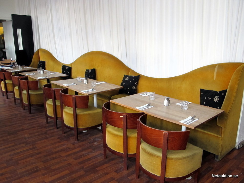 Försäljningsobjekt: restaurang/café inredning i gult.
