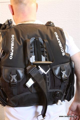 scubapro t black