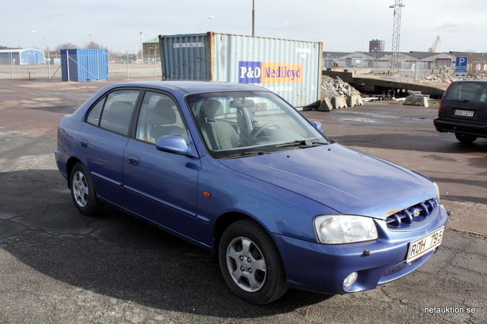 Försäljningsobjekt: Hyundai Accent 5-D 1999 (RDH795)