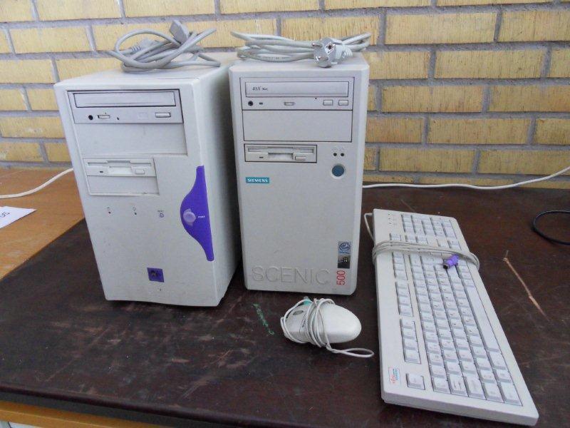 Netauktion - 2st Äldre datorer (Ingen inropsavgift).