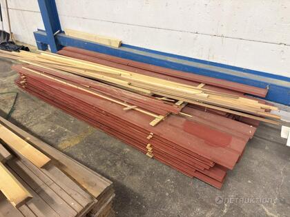 Ytterpanel, röd 22x145 Ytterpanel, röd 22x145