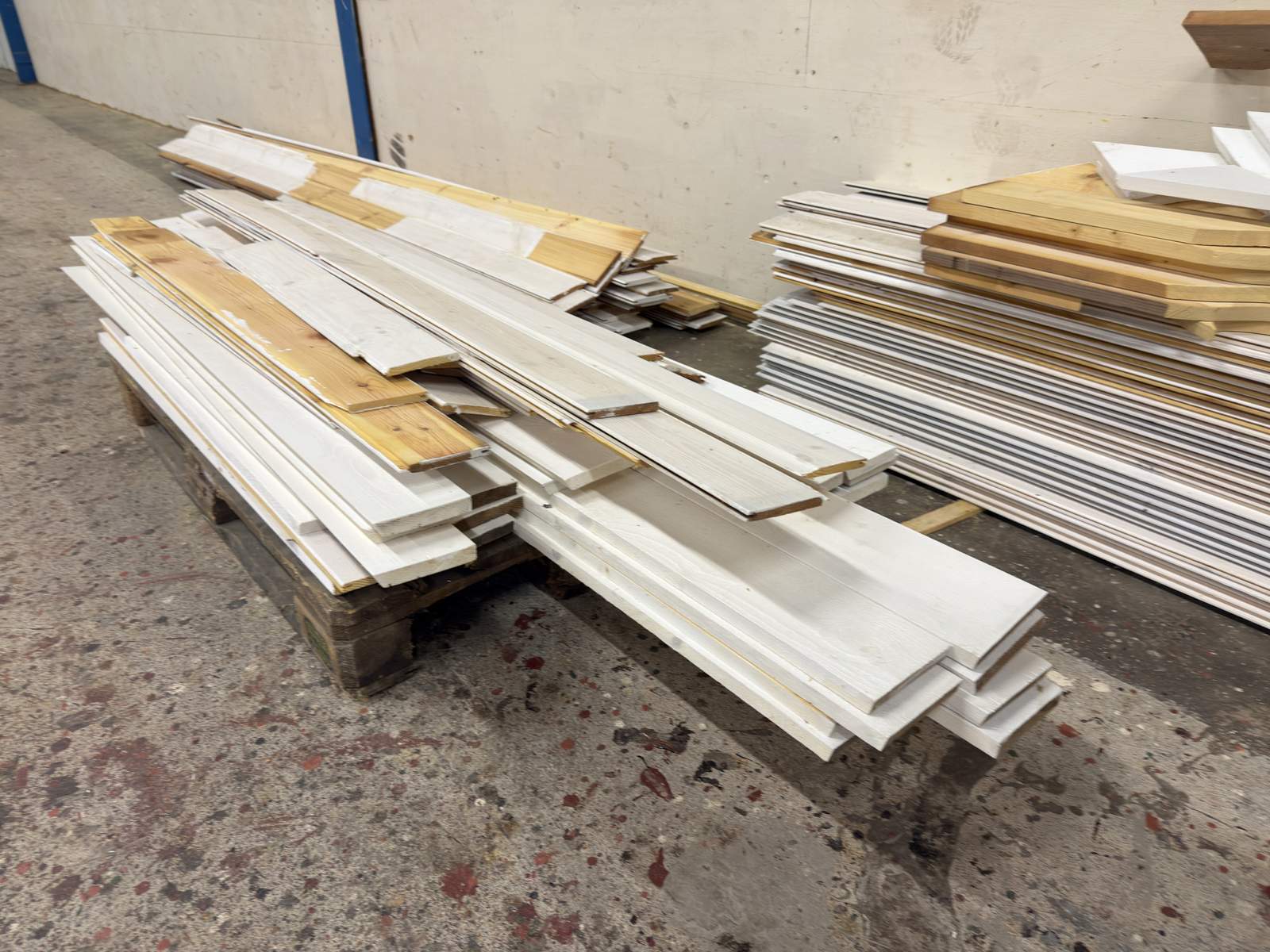 Panel, vit 12x120 Panel, vit 12x120
