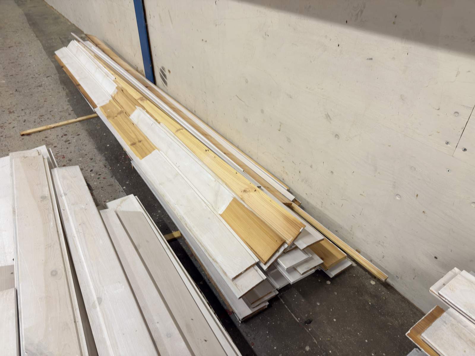 Panel, vit 12x120 Panel, vit 12x120