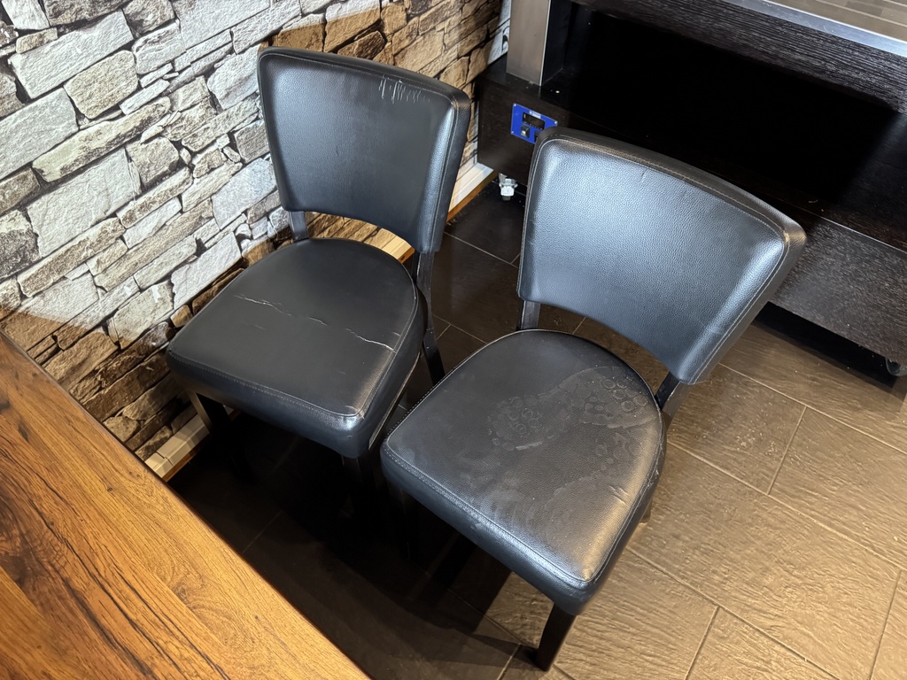 Restaurangmöbler, bord och stolar (7+28) Restaurangmöbler, bord och stolar (7+28)