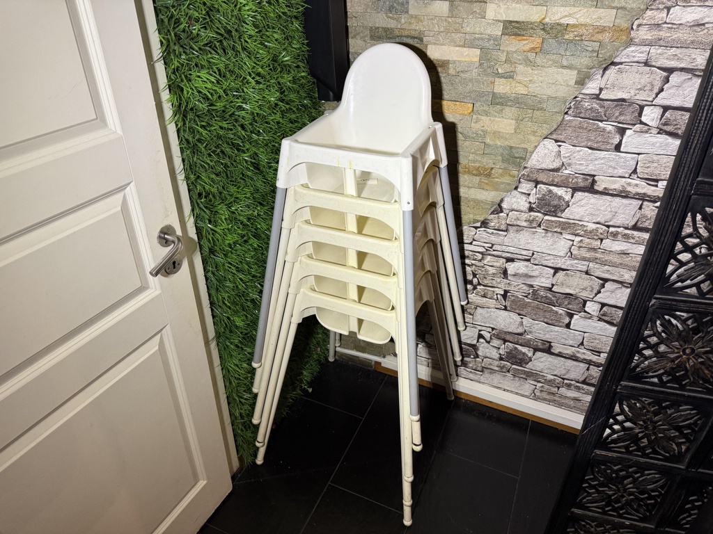 Barnstolar från Ikea, 5st Barnstolar från Ikea, 5st