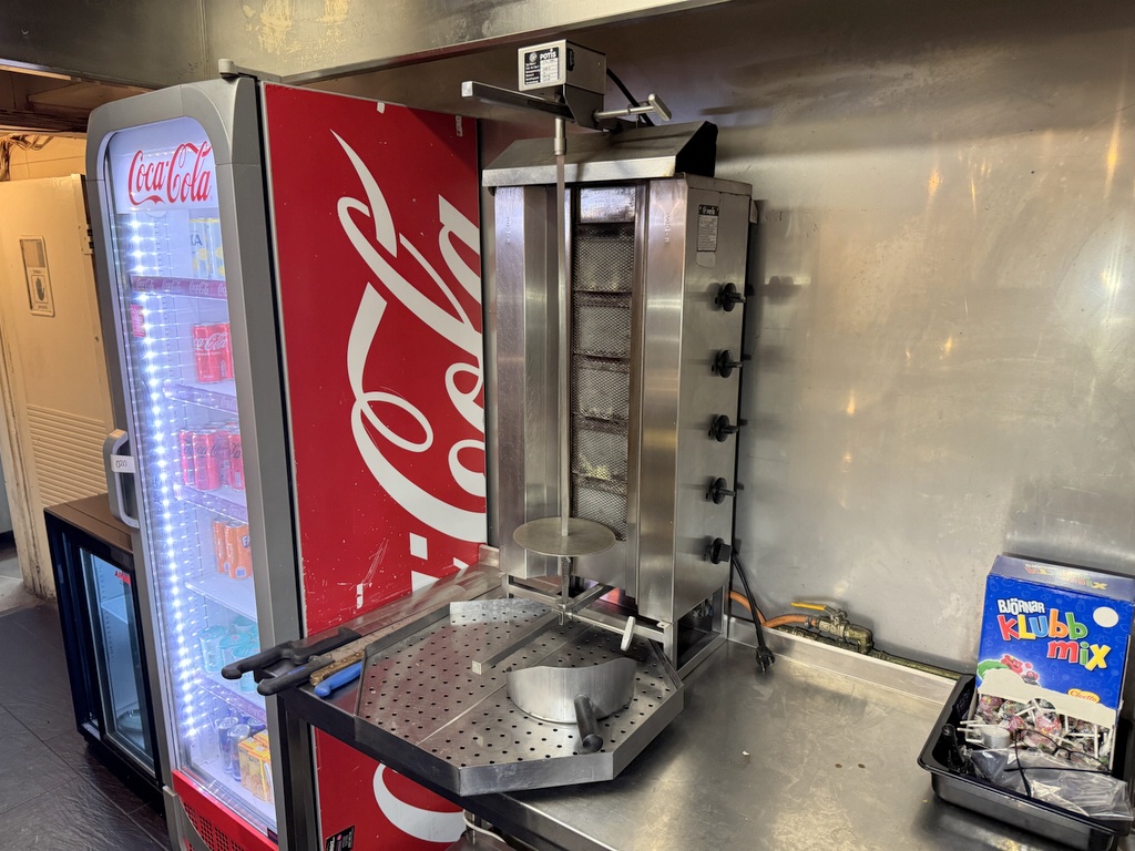 Gasdriven kebabgrill, Potis Gasdriven kebabgrill, Potis