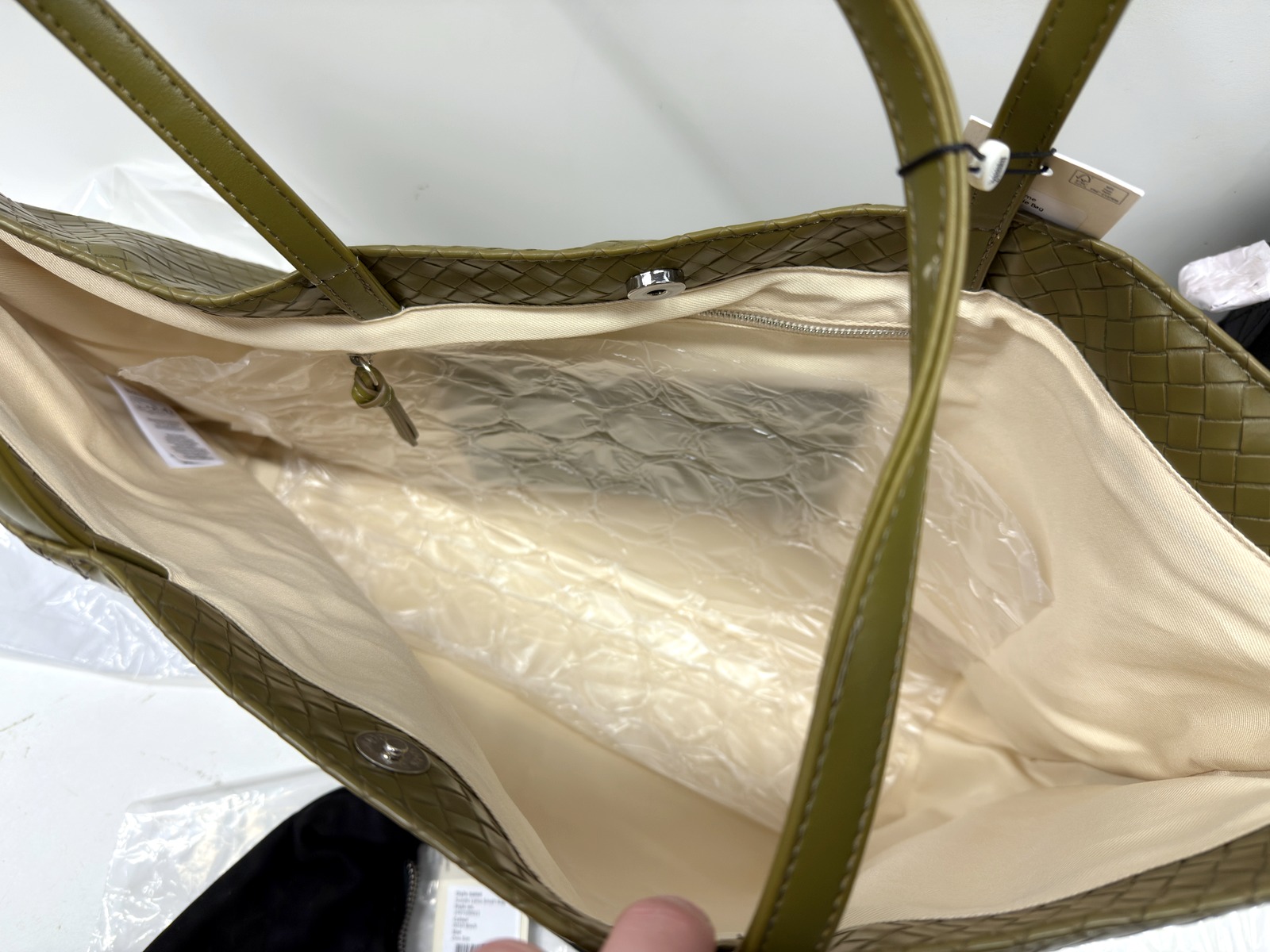 Väskor, skinn (2) Väskor, skinn (2)