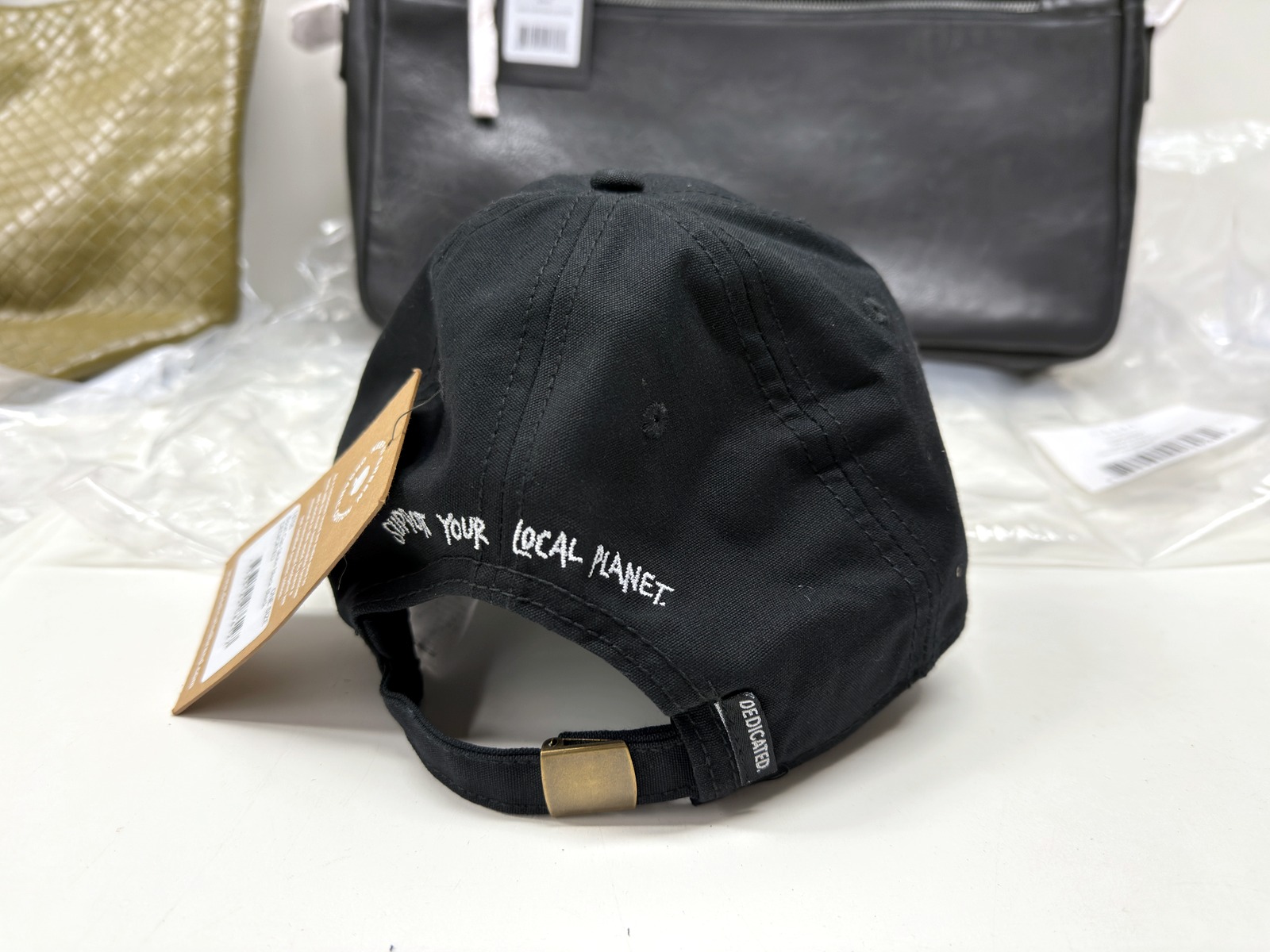 Väskor, skinn (2) Väskor, skinn (2)