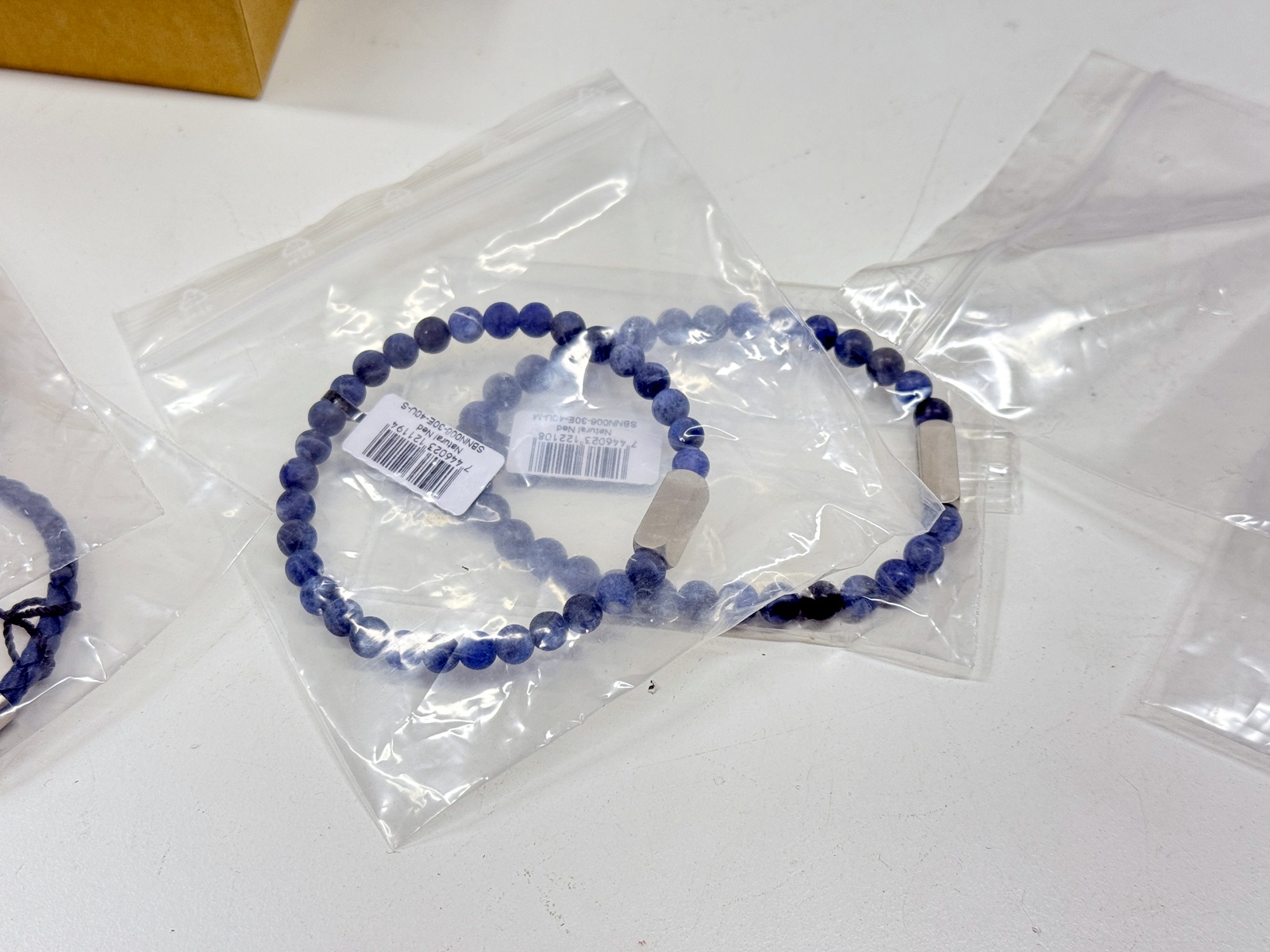 Armbandsur, solglasögon, mm Armbandsur, solglasögon, mm