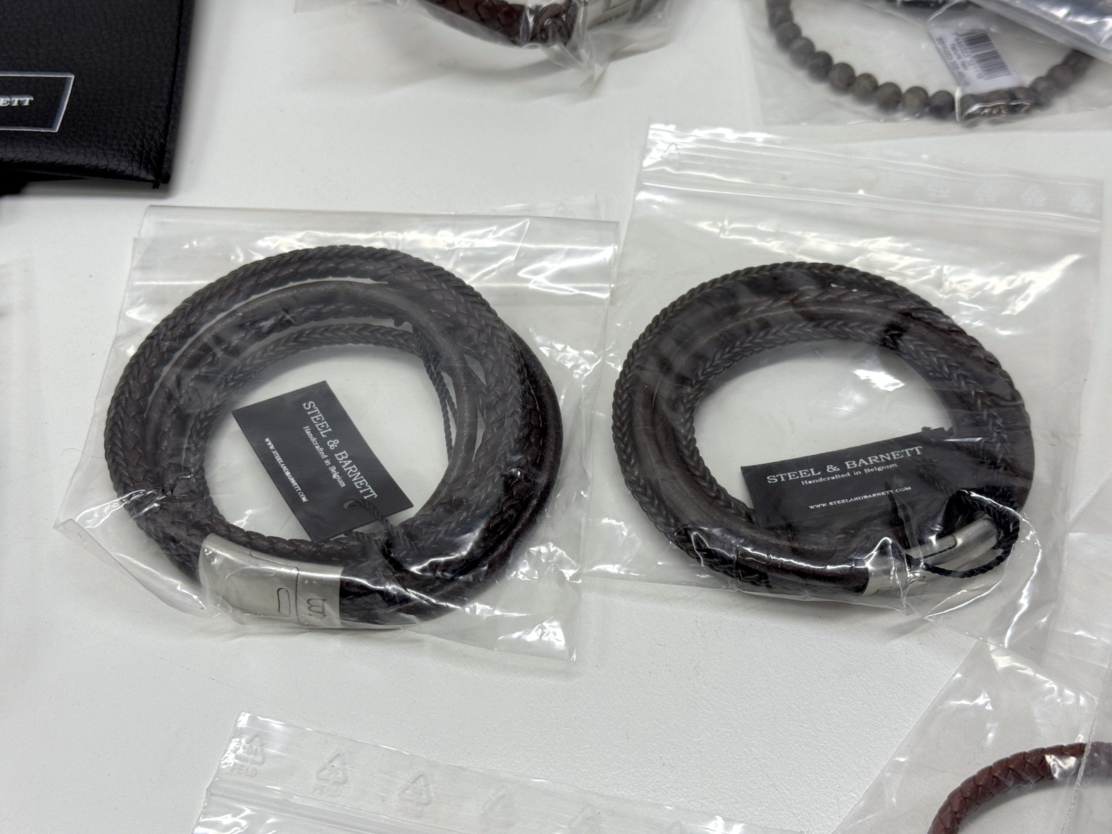 Armbandsur, solglasögon, mm Armbandsur, solglasögon, mm