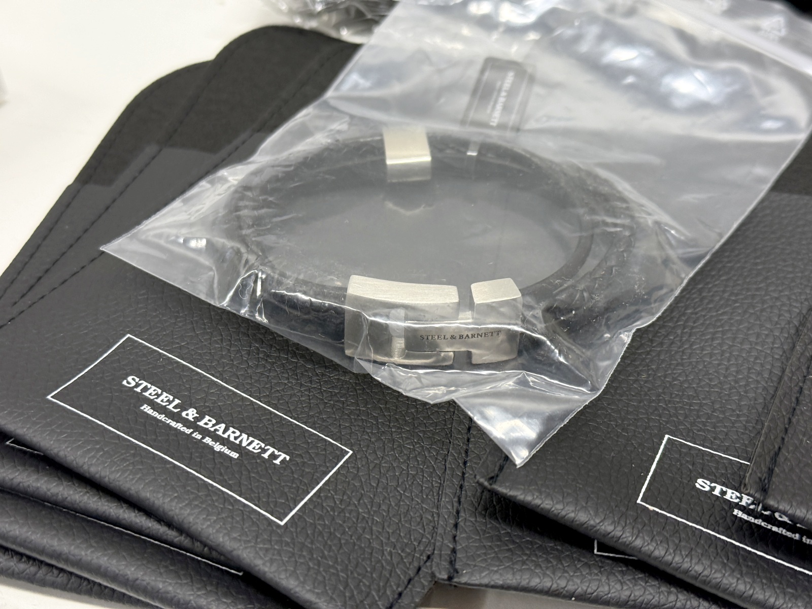 Armbandsur, solglasögon, mm Armbandsur, solglasögon, mm