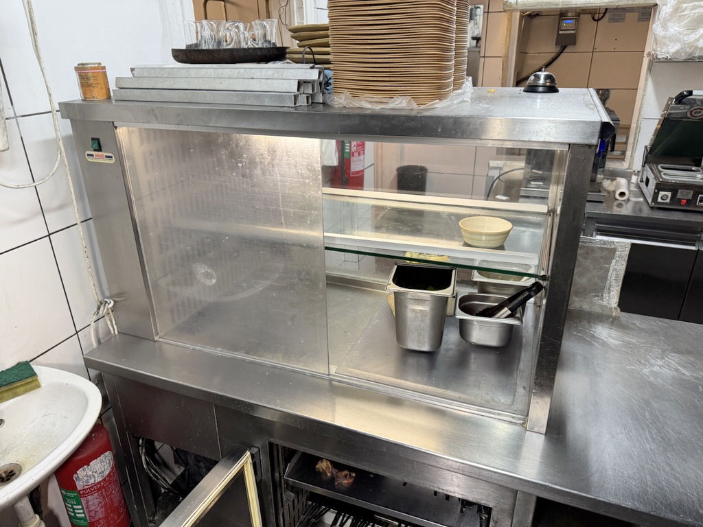 Kylbänk med kylmonter mm Kylbänk med kylmonter mm