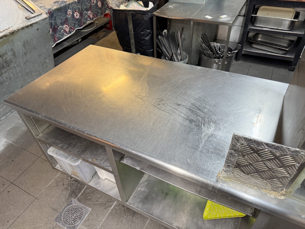 Kylbänk med kylmonter mm Kylbänk med kylmonter mm