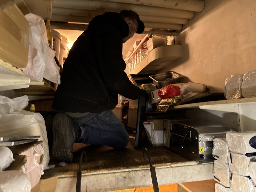 Förrådsutrymme med lite av varje Förrådsutrymme med lite av varje