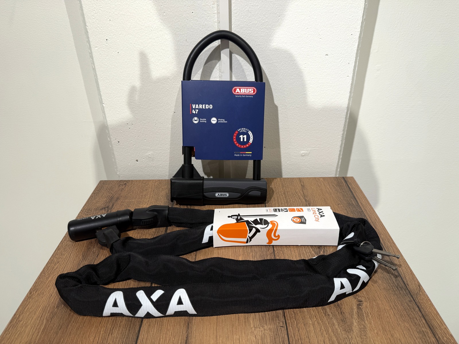 Lås ABUS + AXA