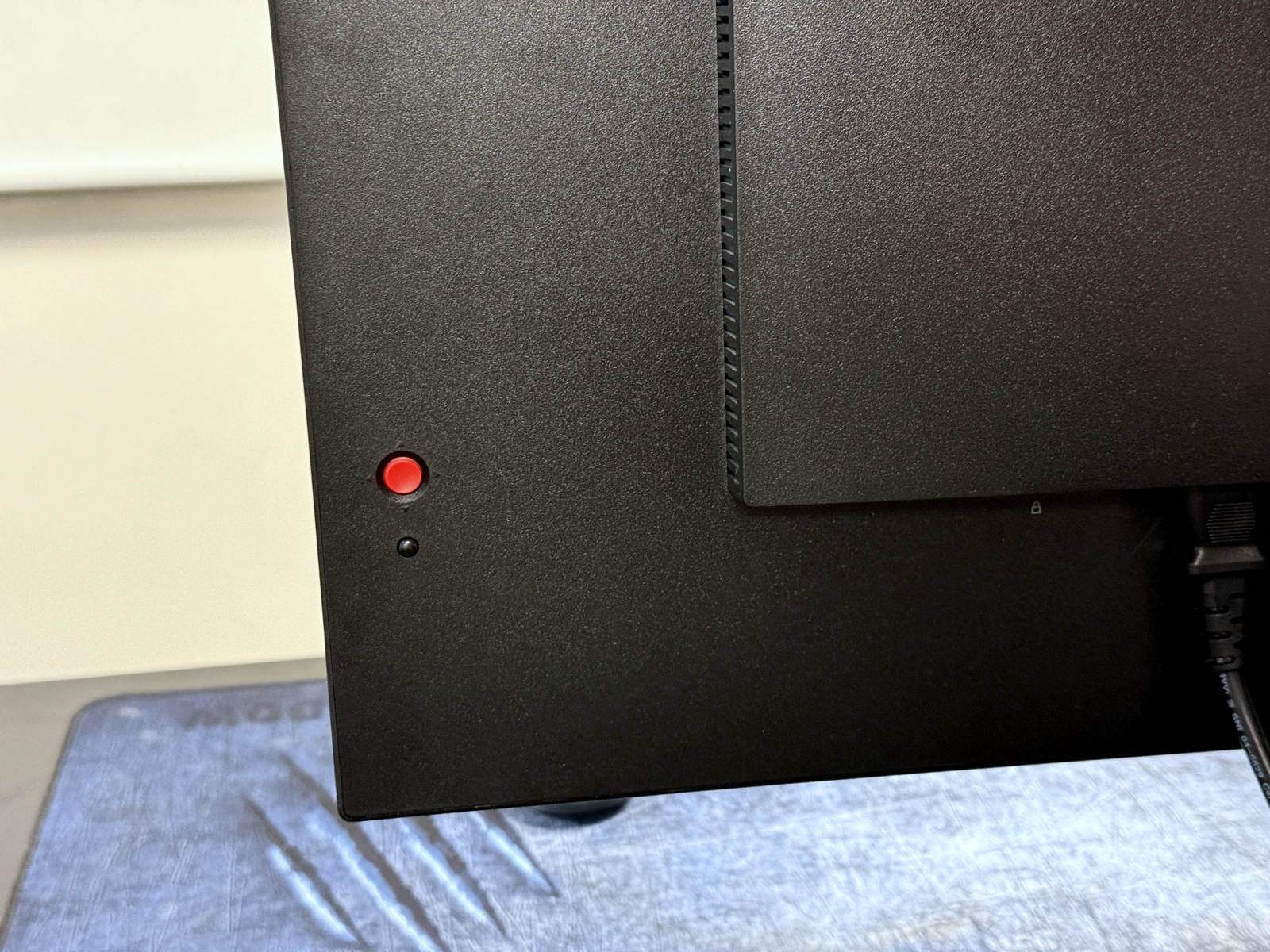 Dator Lenovo + skärm Dator Lenovo + skärm