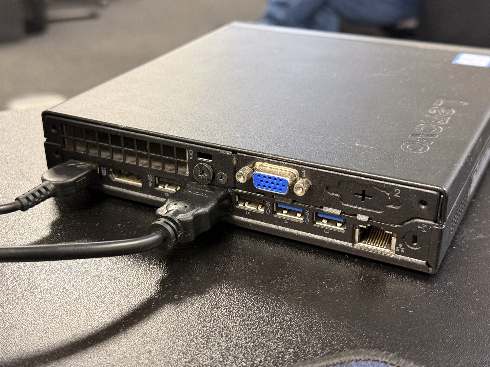 Dator Lenovo + skärm Dator Lenovo + skärm