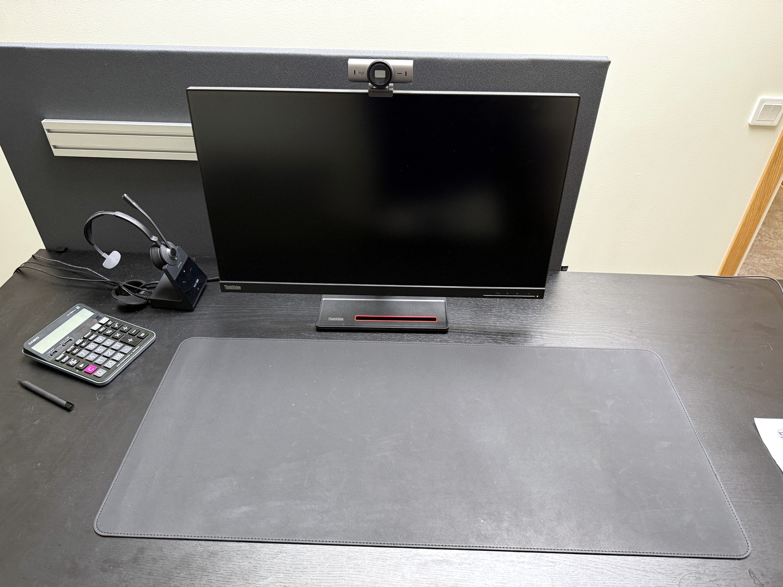 Dataskärm Lenovo Dataskärm Lenovo