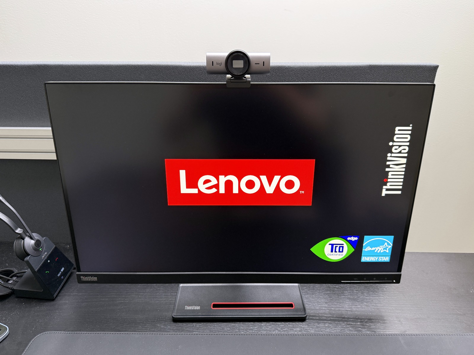 Dataskärm Lenovo Dataskärm Lenovo