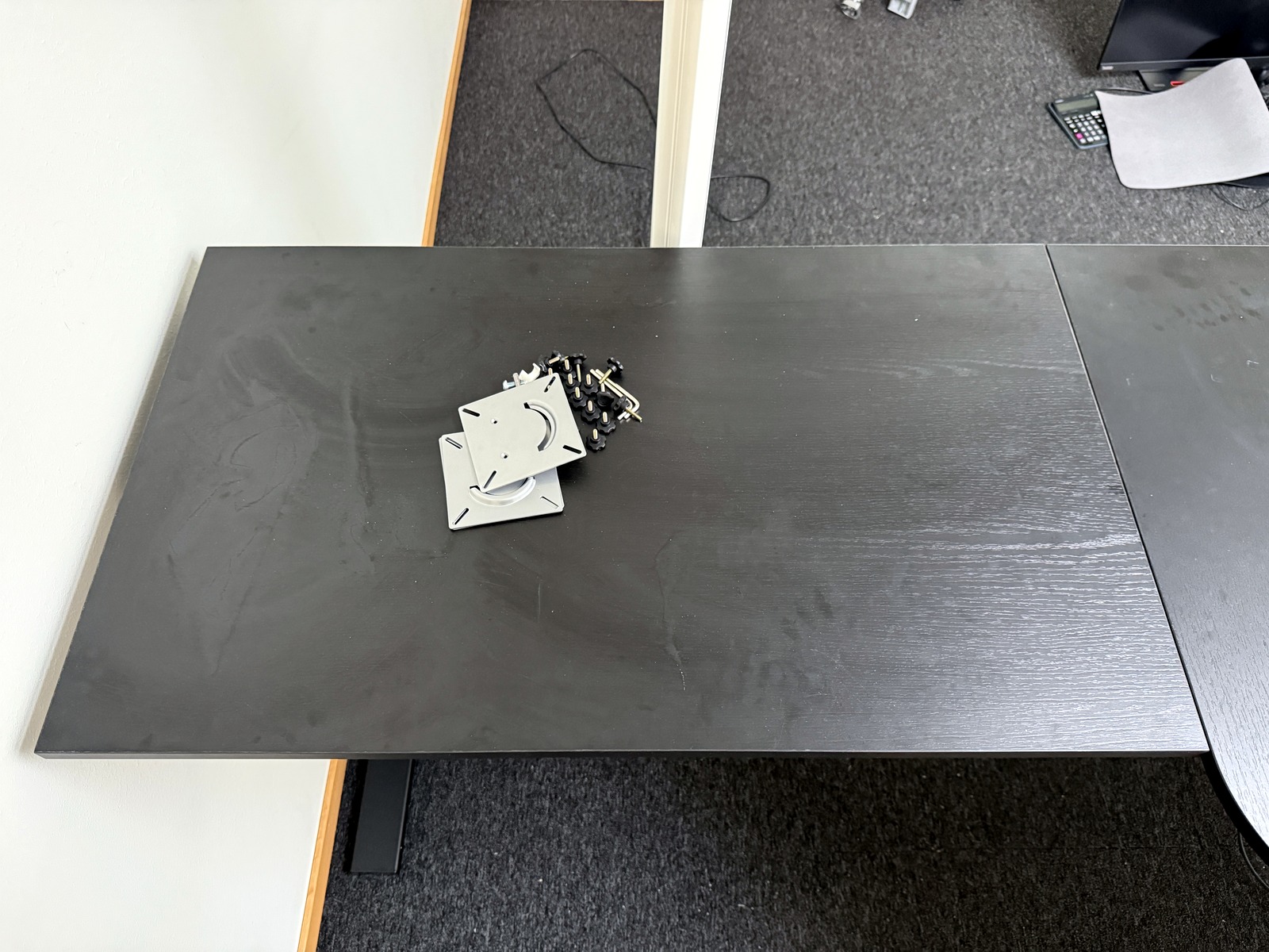 Elskrivbord i vinkel Elskrivbord i vinkel