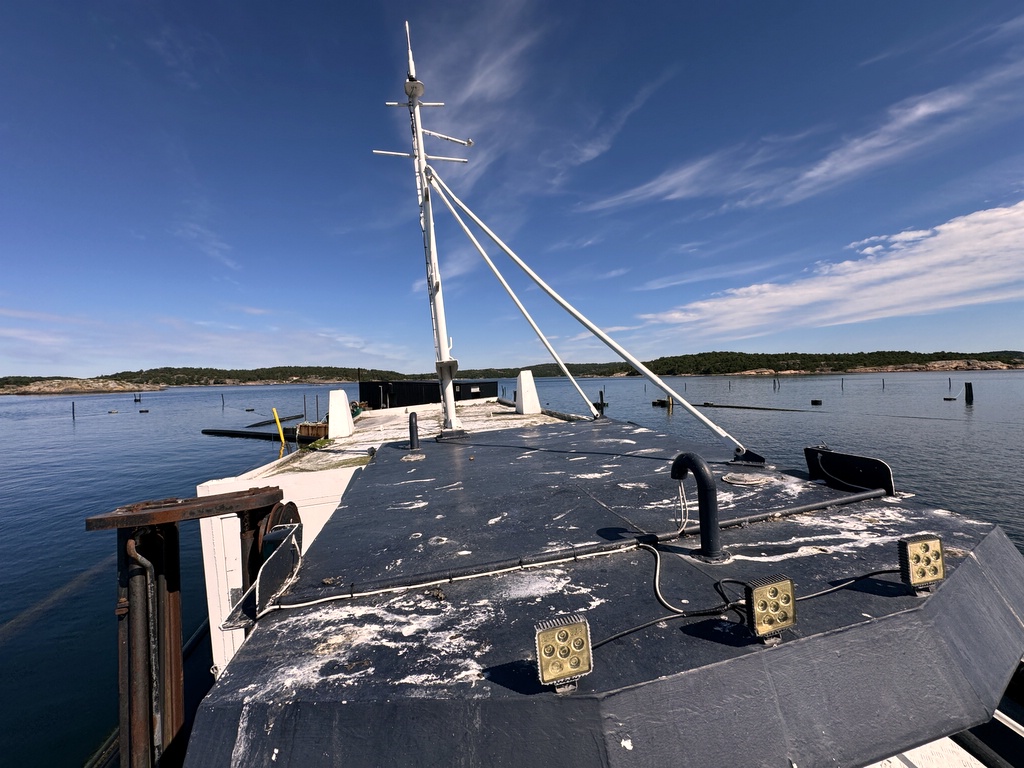 Katamaranfartyg med kylaggregat 12m Katamaranfartyg med kylaggregat 12m