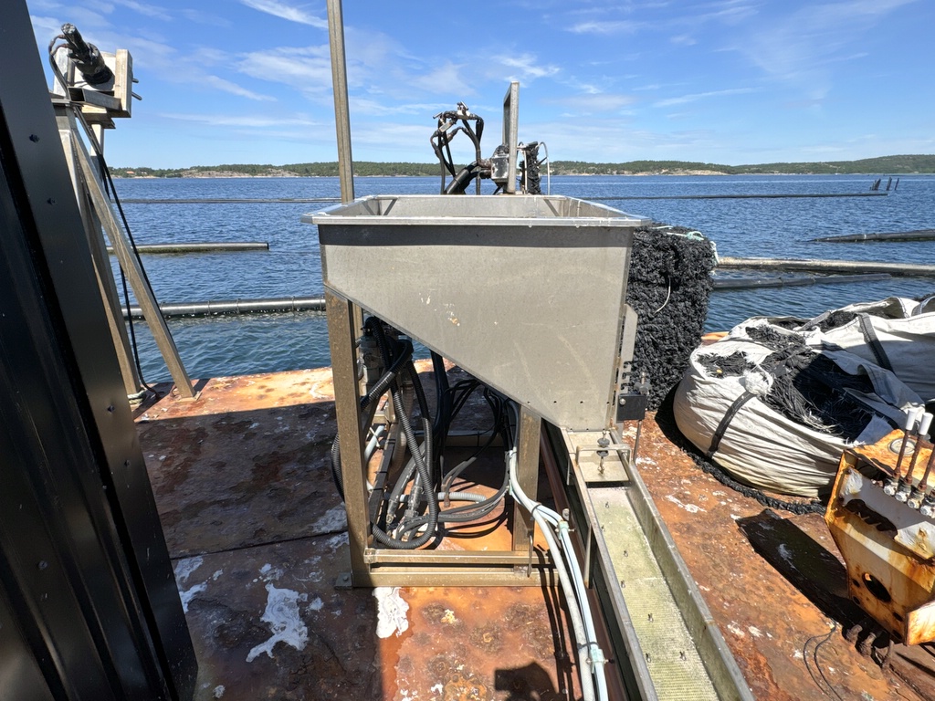 Pontoner / Arbetsplattformar m kran, 3st Pontoner / Arbetsplattformar m kran, 3st