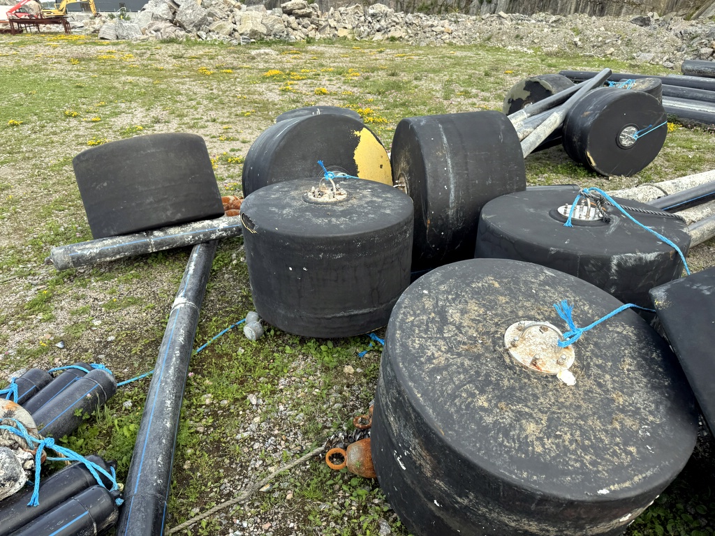 Natobojar och äjderbojar Natobojar och äjderbojar