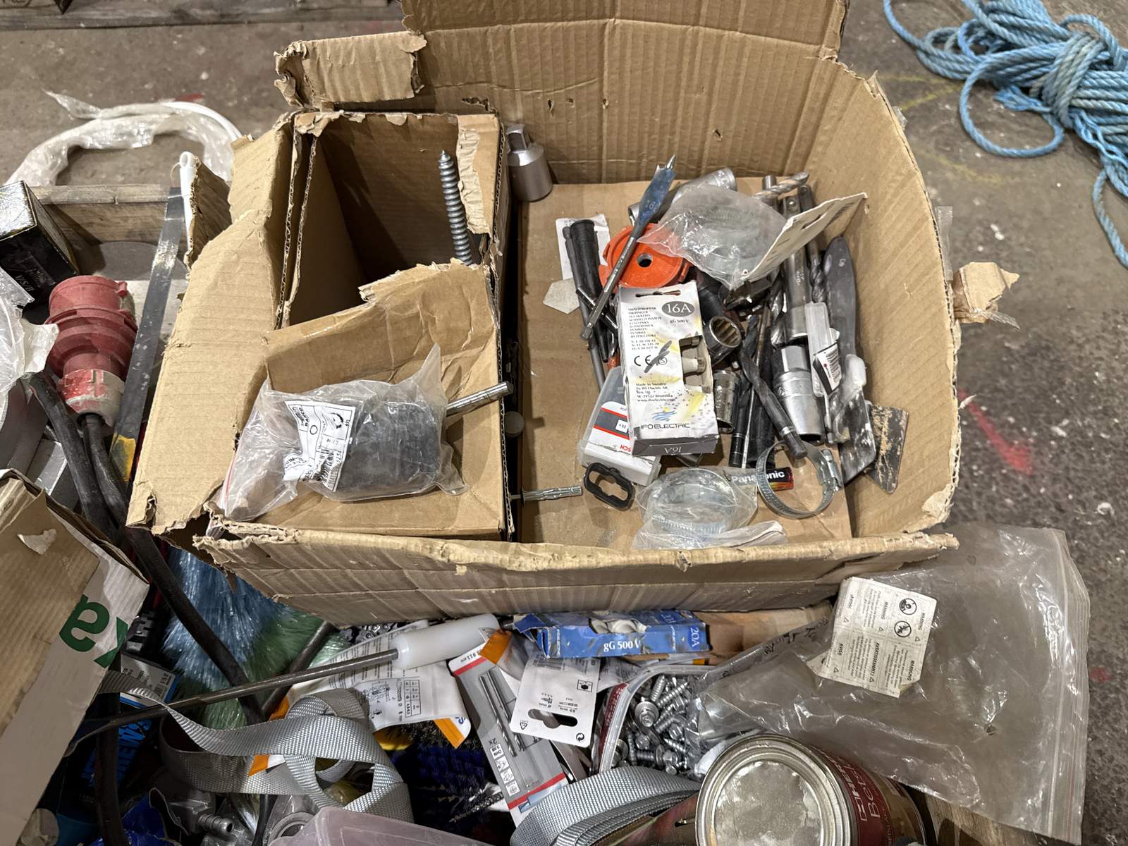 Blandad pall & verktyg Blandad pall & verktyg