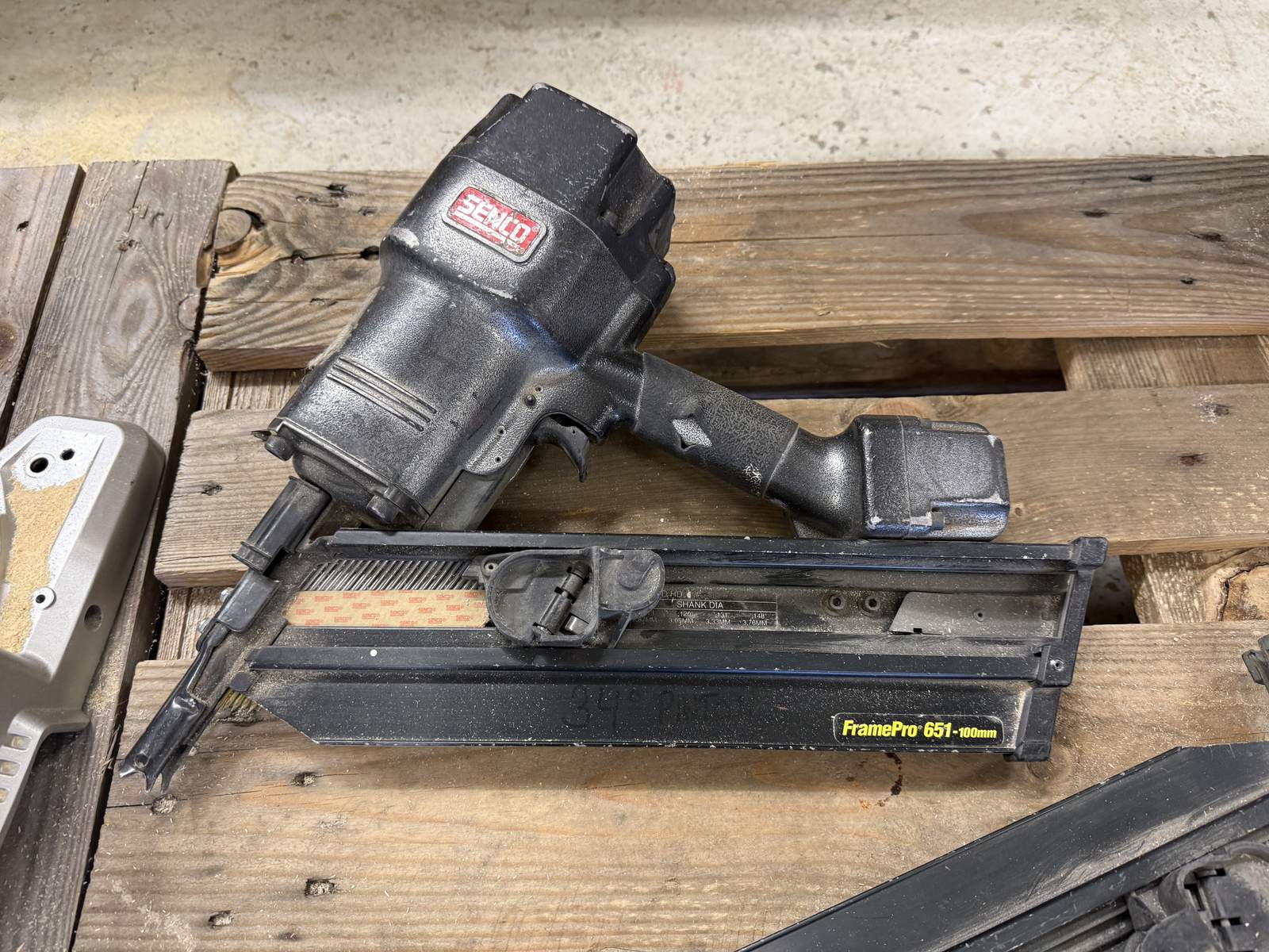 Spikpistoler pneumatiska Senco Spikpistoler pneumatiska Senco