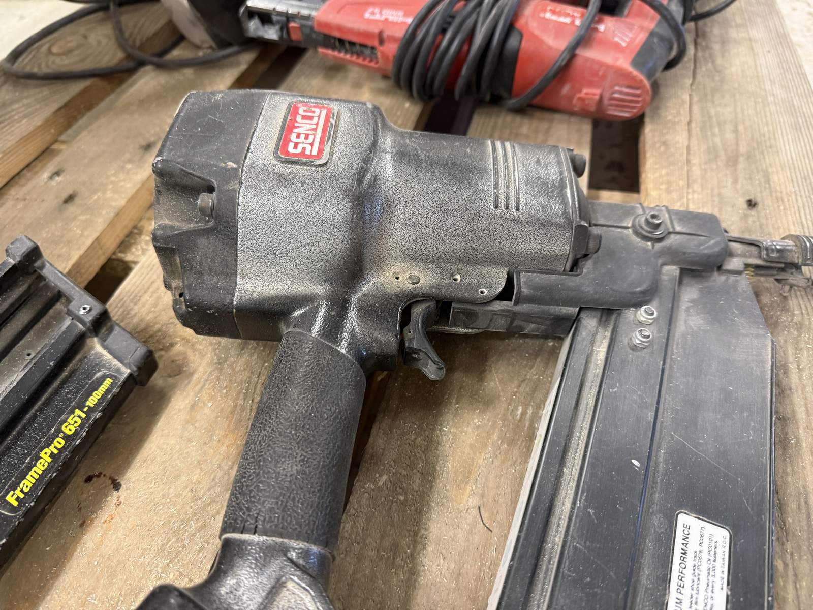 Spikpistoler pneumatiska Senco Spikpistoler pneumatiska Senco