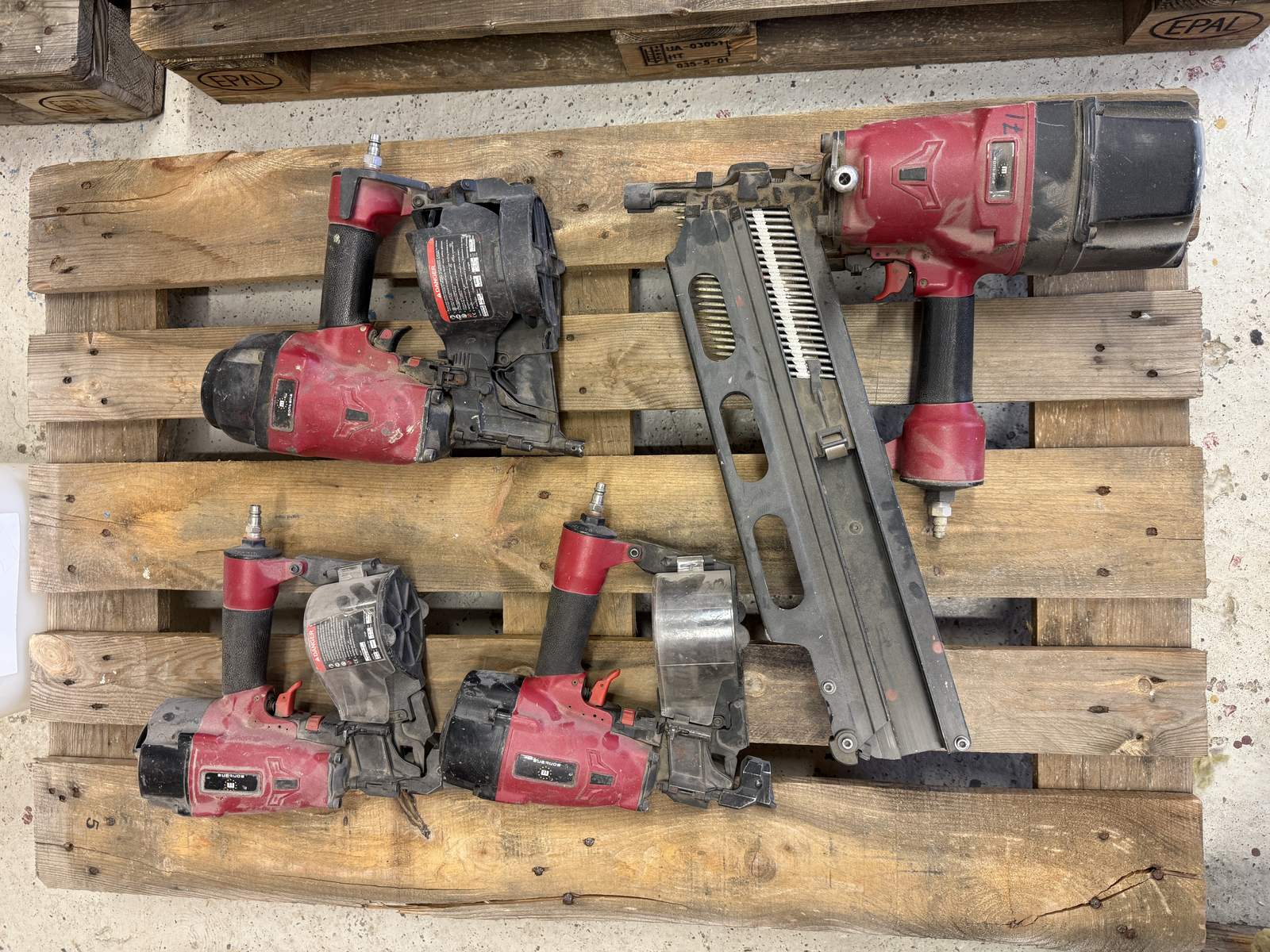 Spikpistola pneumatiska Montana 4st