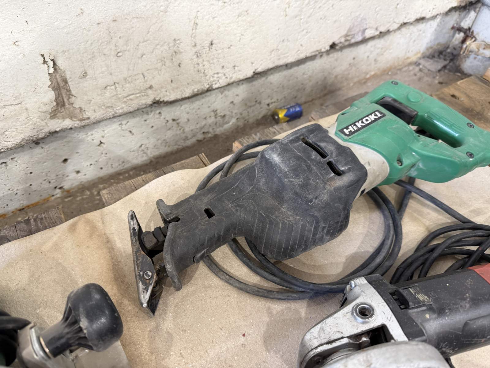 Pall med maskinverktyg Pall med maskinverktyg